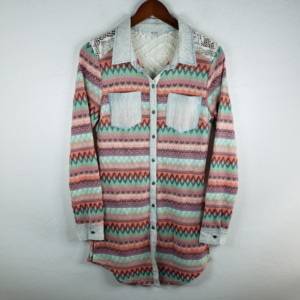 Miss Me‎ Sweater Duster Women's Medium Crotchet Long Sleeve Button Up